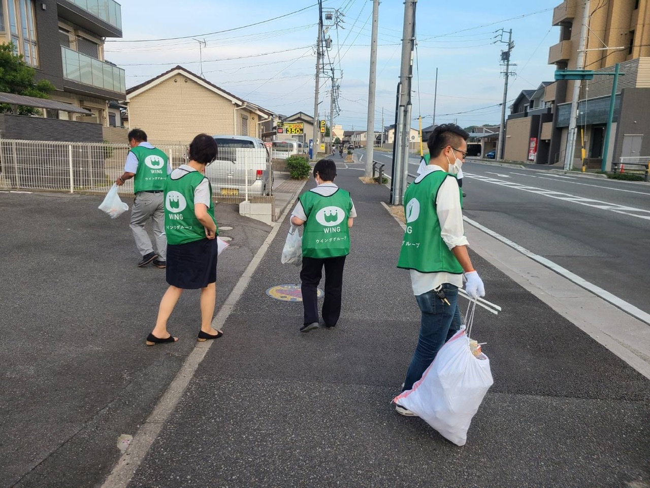 【活動】ウイングスタッフ全員でゴミ拾いをしました