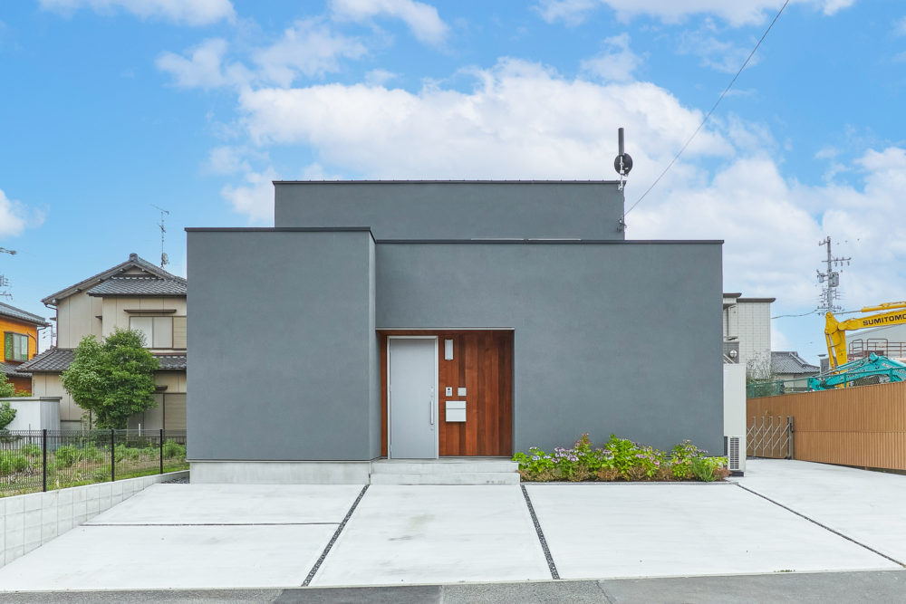 3世帯で住まうモダンなお家「建築家と建てる家」 アイキャッチ画像