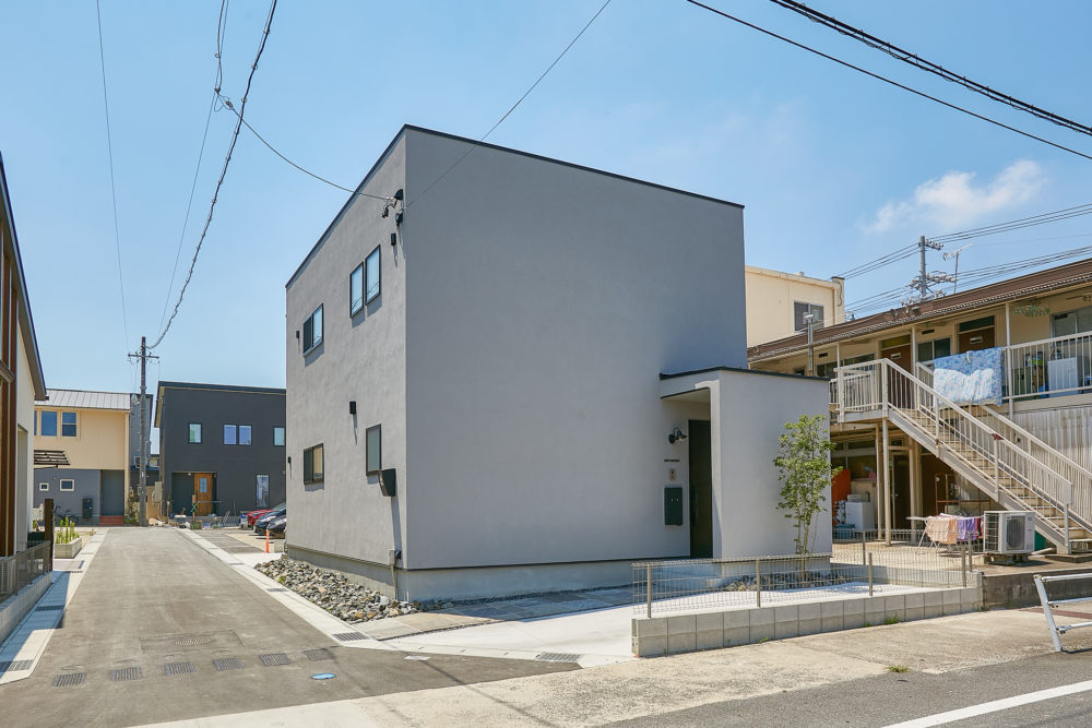 リビングに家族が集まる家「建築家と建てる家」 アイキャッチ画像